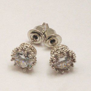 Crown Ear Pin Silver Color w round Diamond shaped Chrystal Brand NEW!